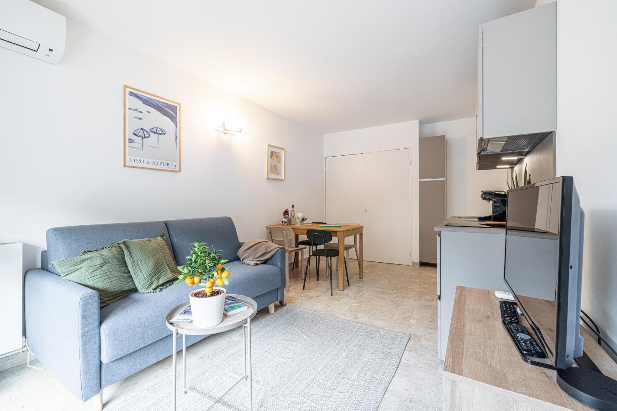 Appartement 2P Renove Avec Terrasse Au Port De Nizza Kültér fotó